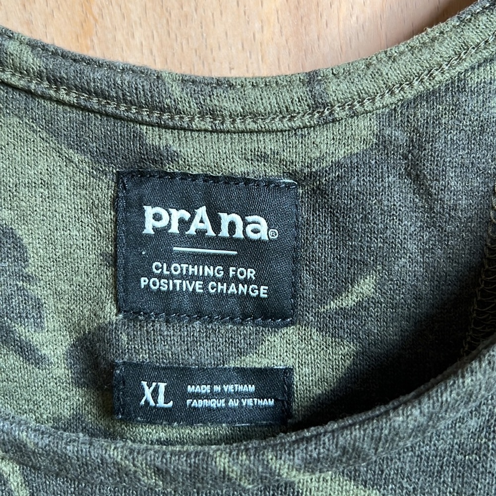 Women’s PrAna Cozy Up Green Jumpsuit Palm Print XL - Picture 8 of 8